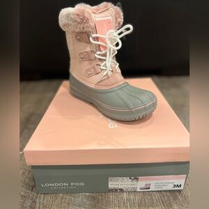 London Fog Girls Snow boots size 3